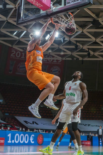 决赛之战的 决赛之战的