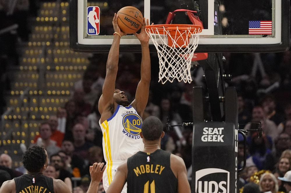 距是不容忽 距是不容忽